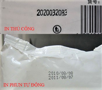 so-sanh-may-in-date-tu-dong-va-thu-cong